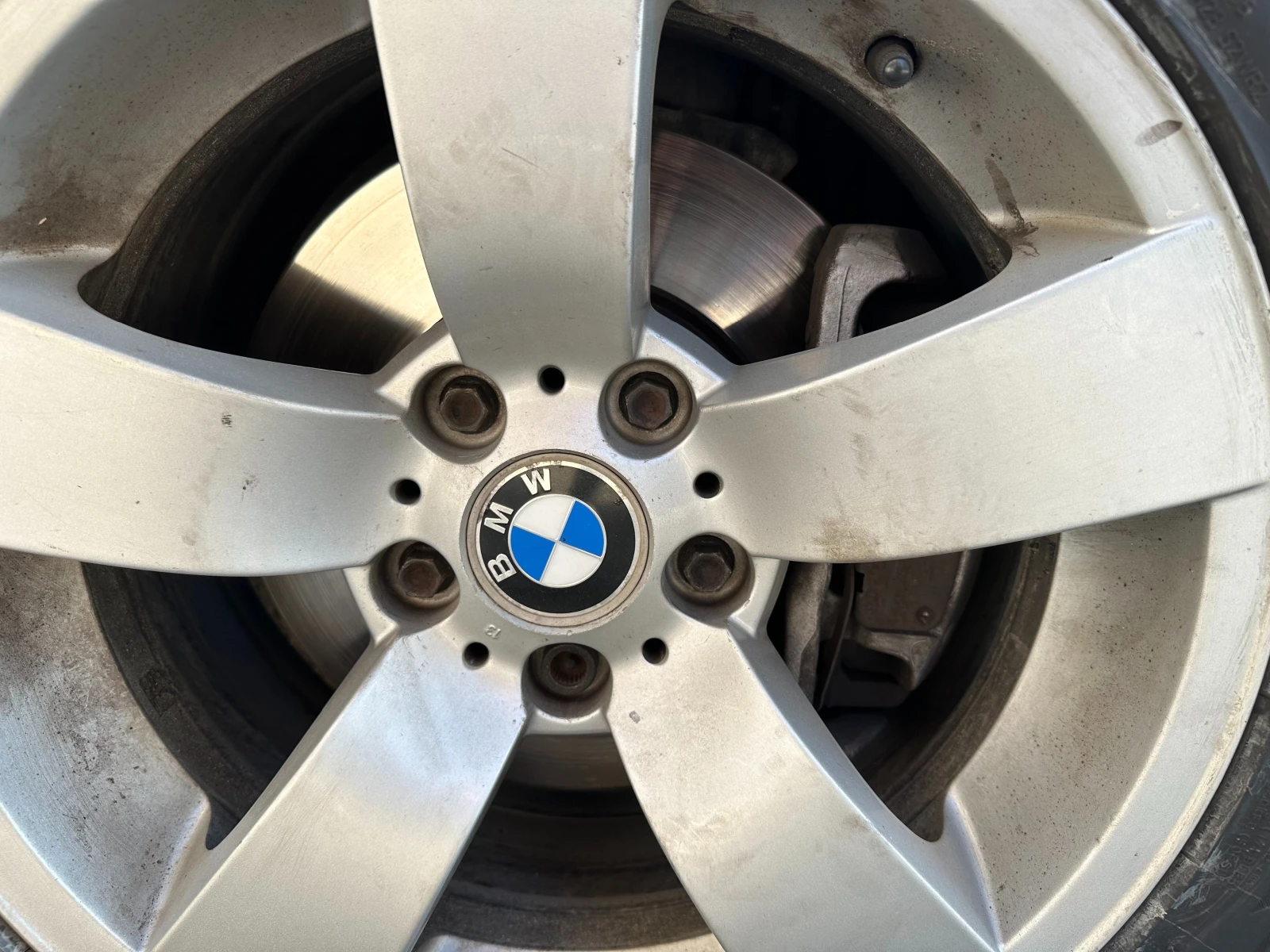 BMW 530 3.0D, снимка 12 - Автомобили и джипове - 55068171