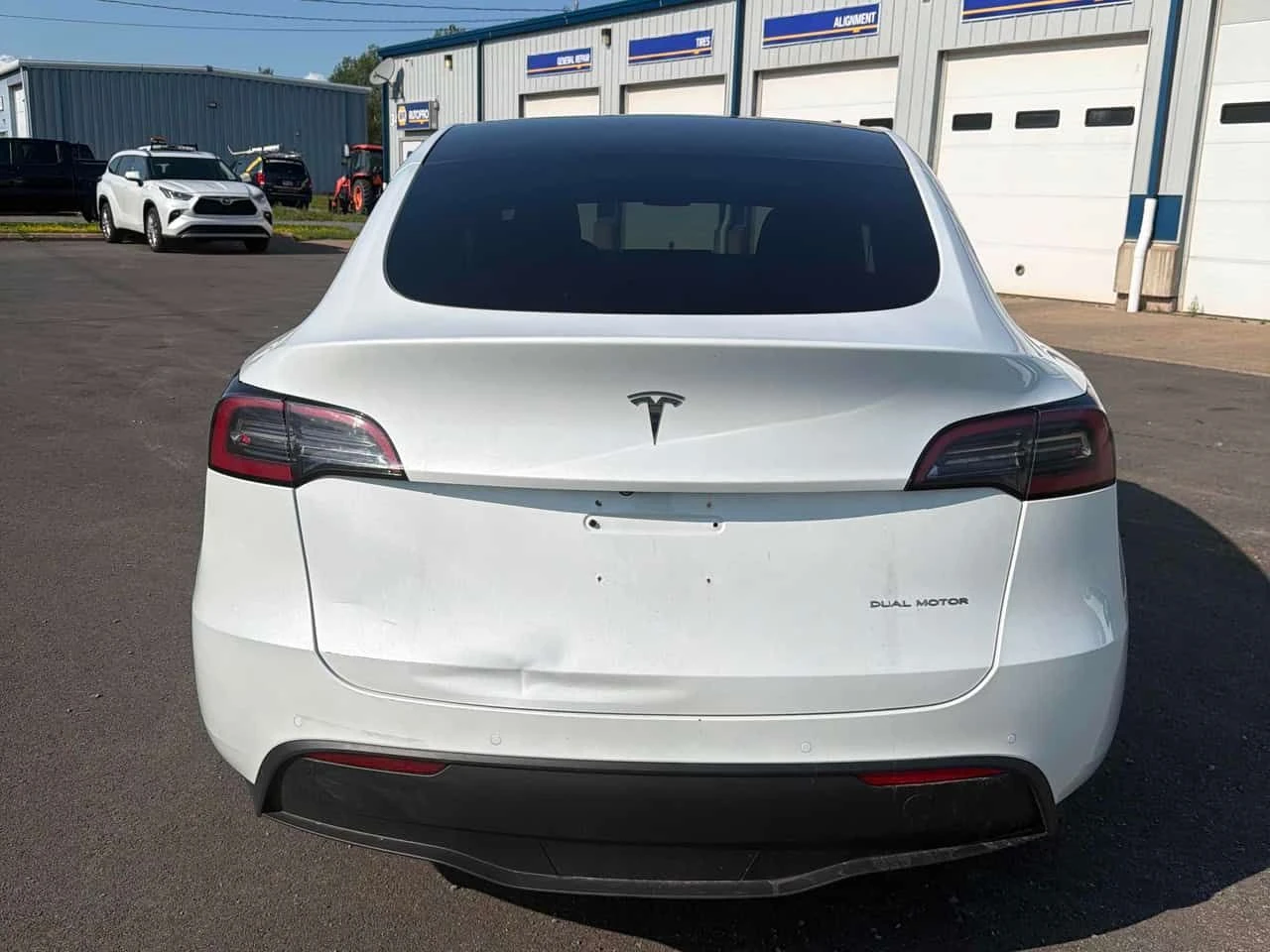 Tesla Model Y * Long Range * CARFAX * ����� �� ����������� | Mobile.bg � ����������� 4