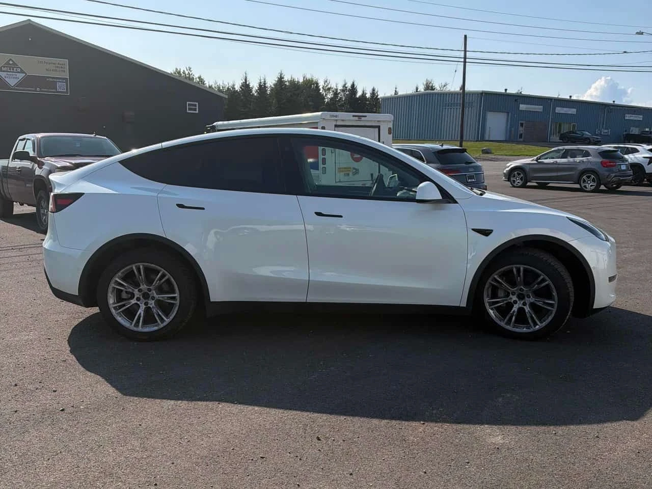 Tesla Model Y * Long Range * CARFAX * ����� �� ����������� | Mobile.bg � ����������� 3