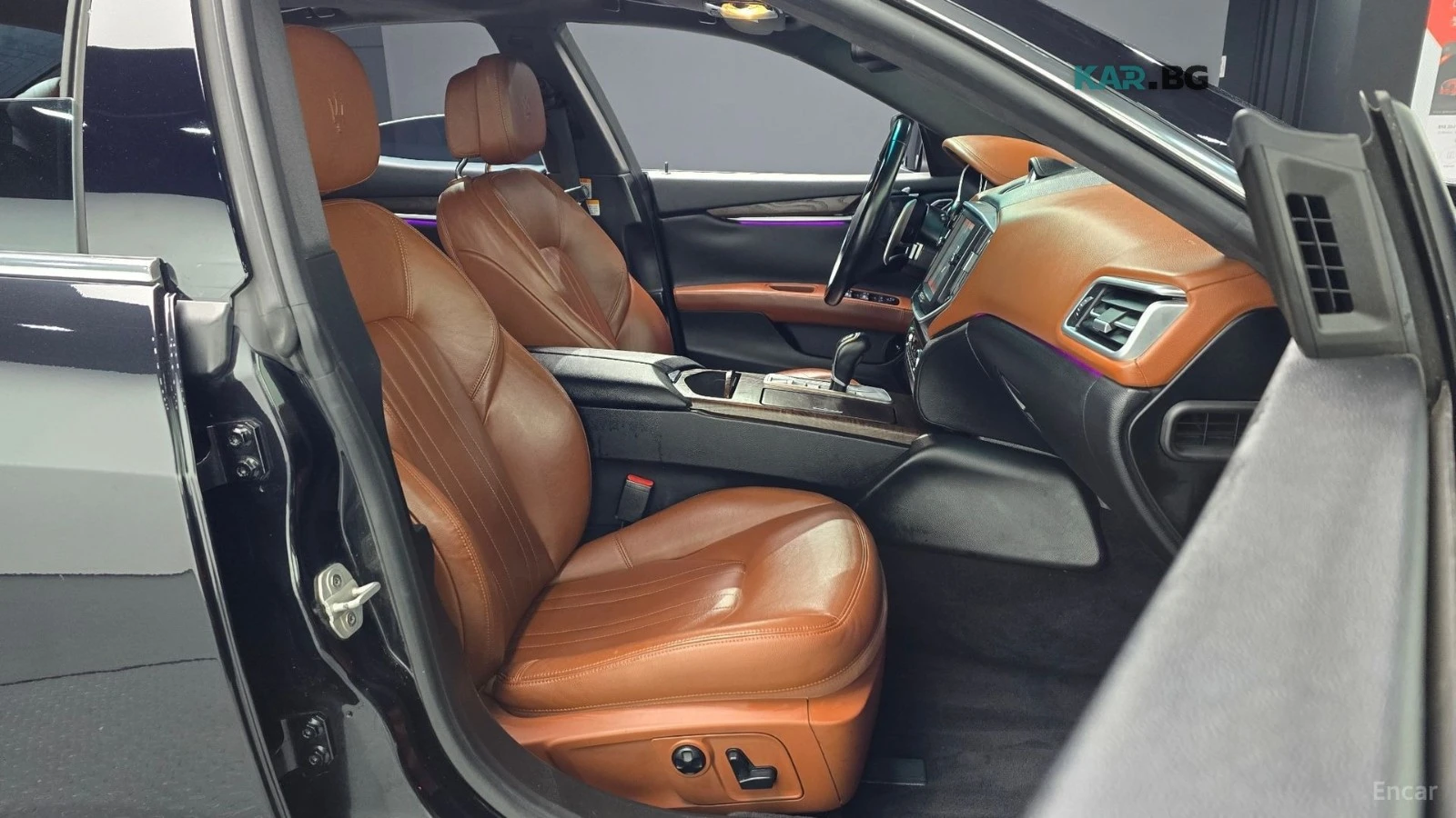 Maserati Ghibli 3.0* 360* КОЖА* ПОДГРЕВ* ПАНО, снимка 8 - Автомобили и джипове - 55930250