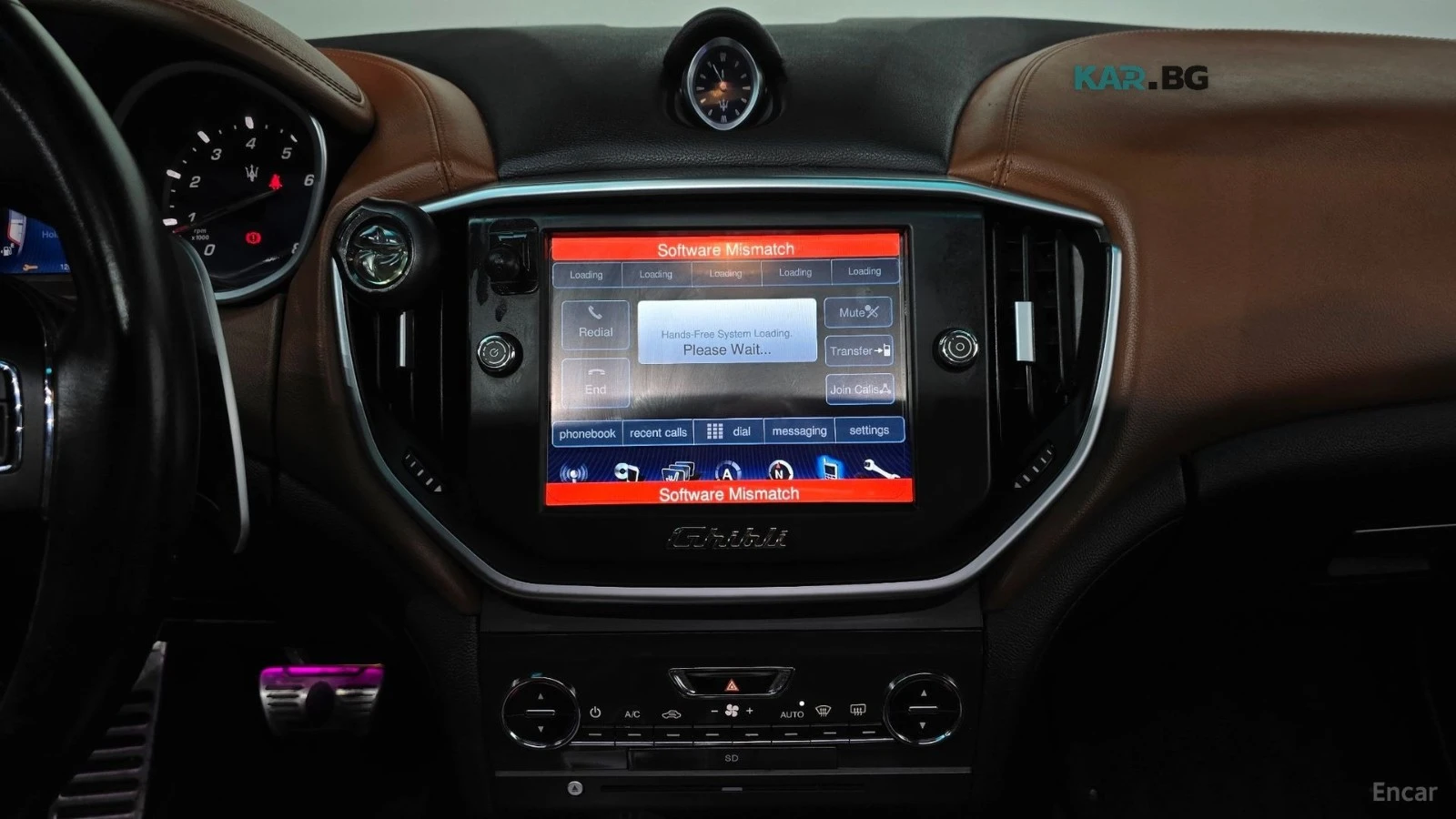 Maserati Ghibli 3.0* 360* КОЖА* ПОДГРЕВ* ПАНО, снимка 13 - Автомобили и джипове - 55930250