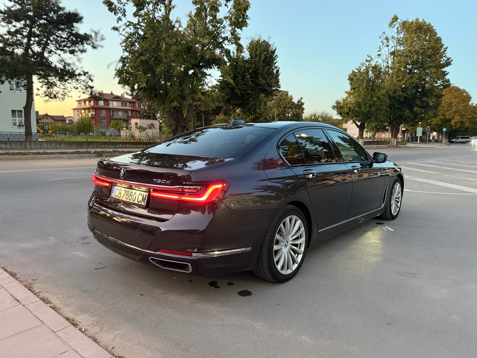 BMW 730 D/Full Facelift/X-drive Carbon core Lazer light /, снимка 3 - Автомобили и джипове - 56251258