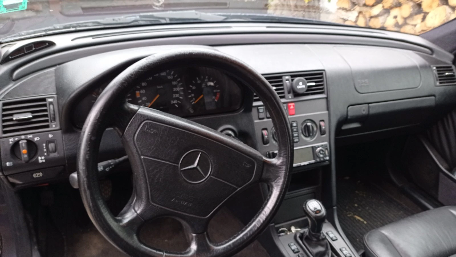 Mercedes-Benz C 200 Sport, снимка 3 - Автомобили и джипове - 56711017