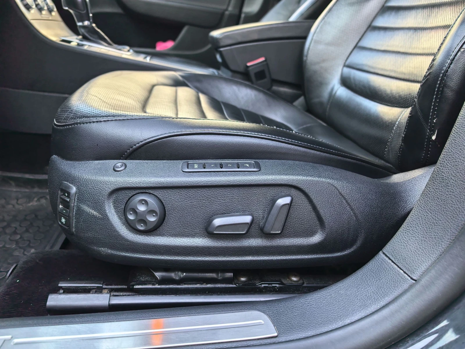 VW Passat 2.0 TFSI R-line DSG, снимка 12 - Автомобили и джипове - 56735688