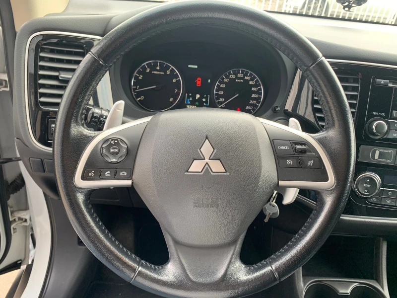 Mitsubishi Outlander 2.0 MIVEC, снимка 7 - Автомобили и джипове - 47775357