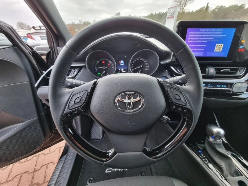 Toyota C-HR 2.0 184к.с. Team Deutschland, снимка 6 - Автомобили и джипове - 48641556