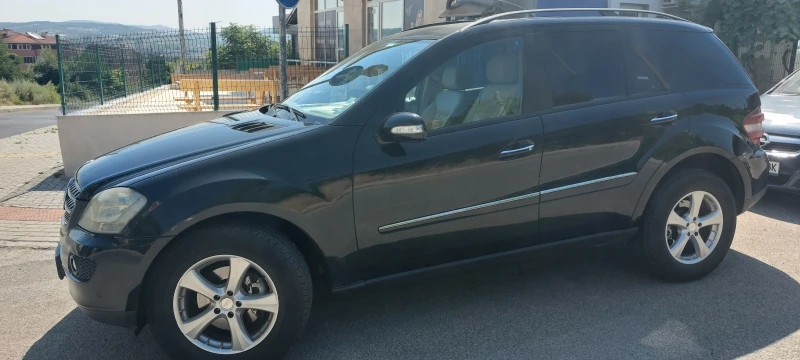 Mercedes-Benz ML 320, снимка 5 - Автомобили и джипове - 52322707