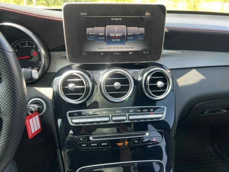 Mercedes-Benz GLC 43 AMG CARFAX* Подгрев* Кожа* Навигация* , снимка 17 - Автомобили и джипове - 52618399