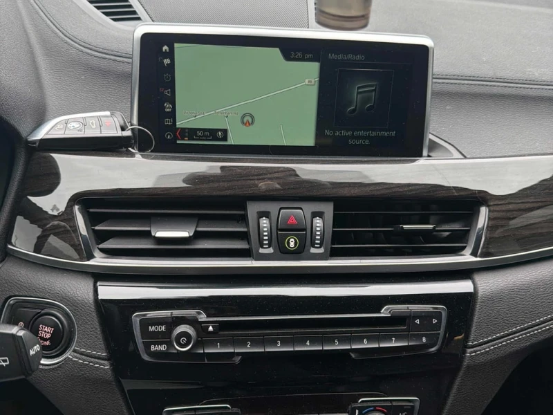 BMW X2 * xDrive28i * CARFAX * БЕЗ ПЪРВОНАЧАЛНА ВНОСКА, снимка 9 - Автомобили и джипове - 52932136