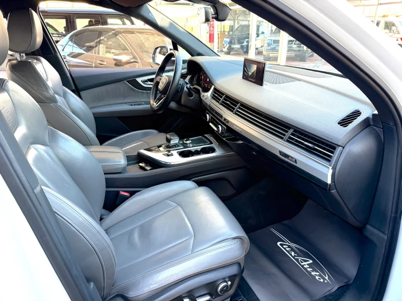 Audi Q7 S-LINE#MATRIX#NIGHTVIS#DISTR#HEADUP#KEYLESS#BOSSE#, снимка 11 - Автомобили и джипове - 53158770