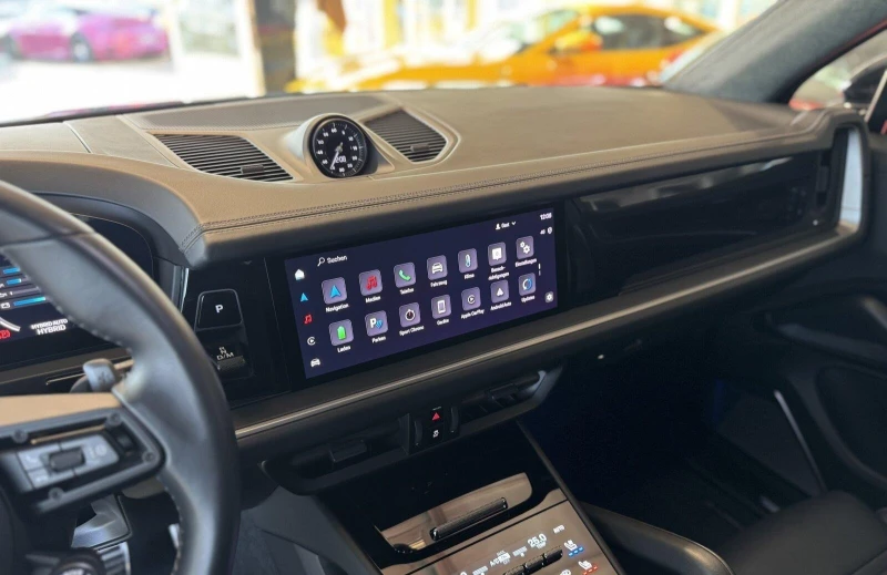 Porsche Cayenne TURBO E-HYBRID/CERAMIC/BURM/PANO/SPORT CHRONO/360/, снимка 13 - Автомобили и джипове - 53174072