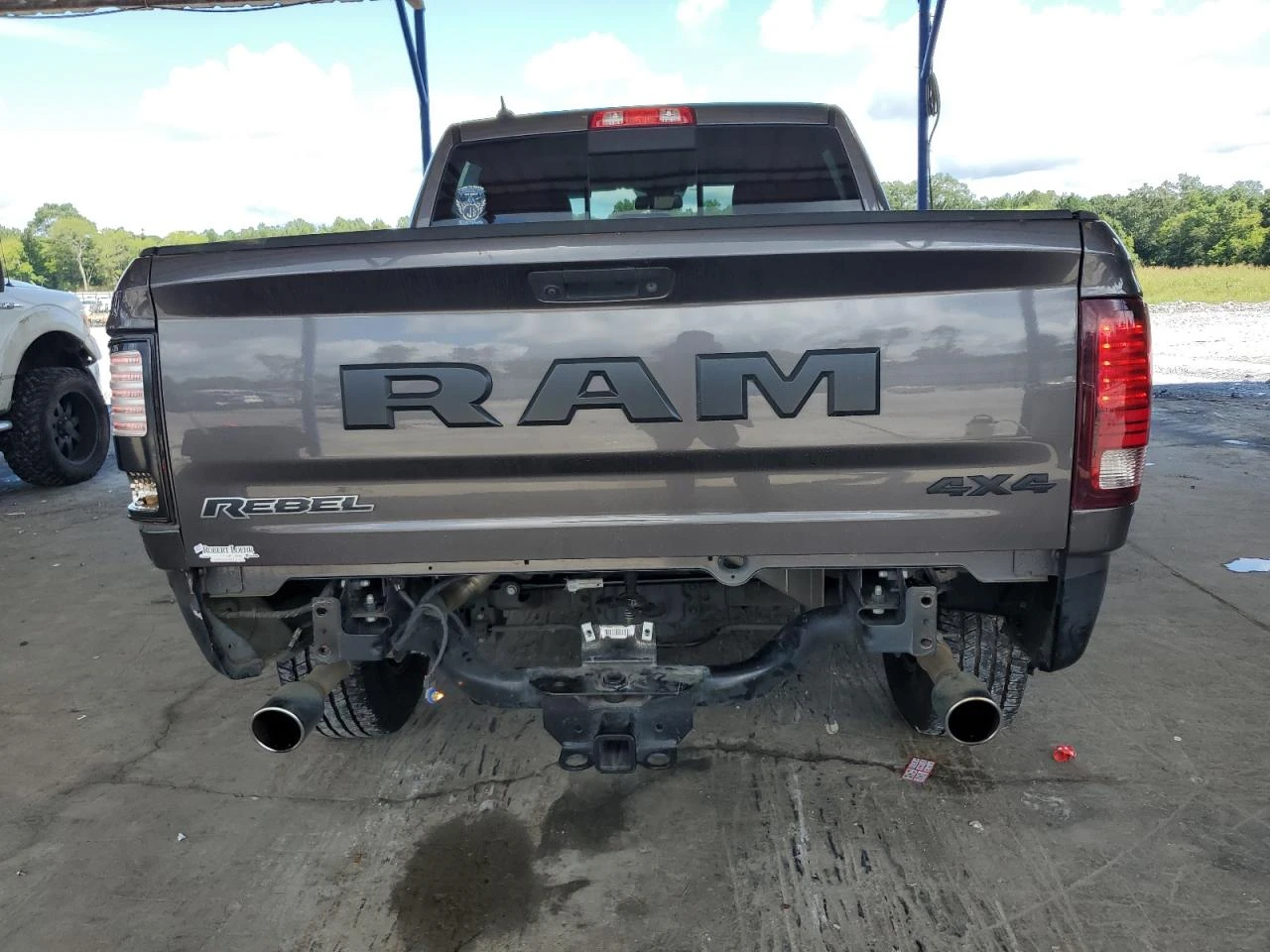 Dodge RAM 1500 REBEL 4X4 5.7 * КЛИП НА ДВИГАТЕЛ*  - изображение 6