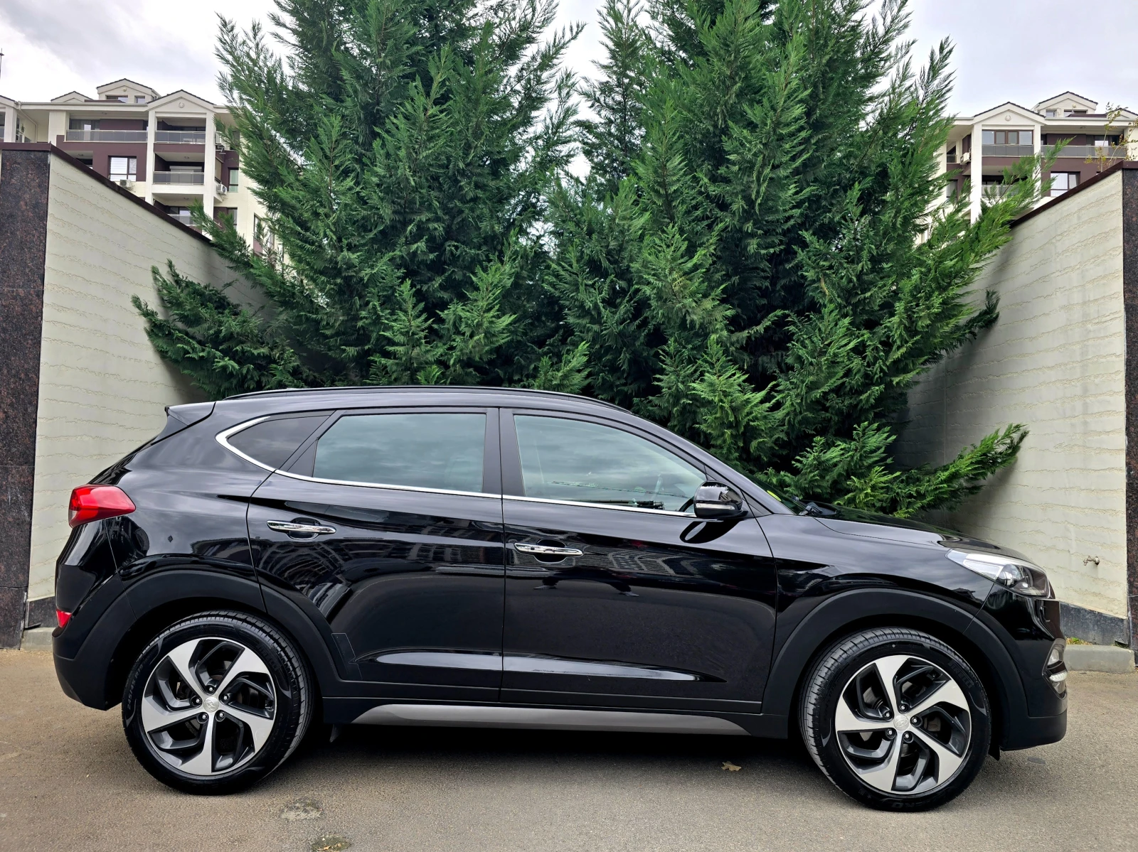 Hyundai Tucson 2.0 PREMIUM-FULL - изображение 4