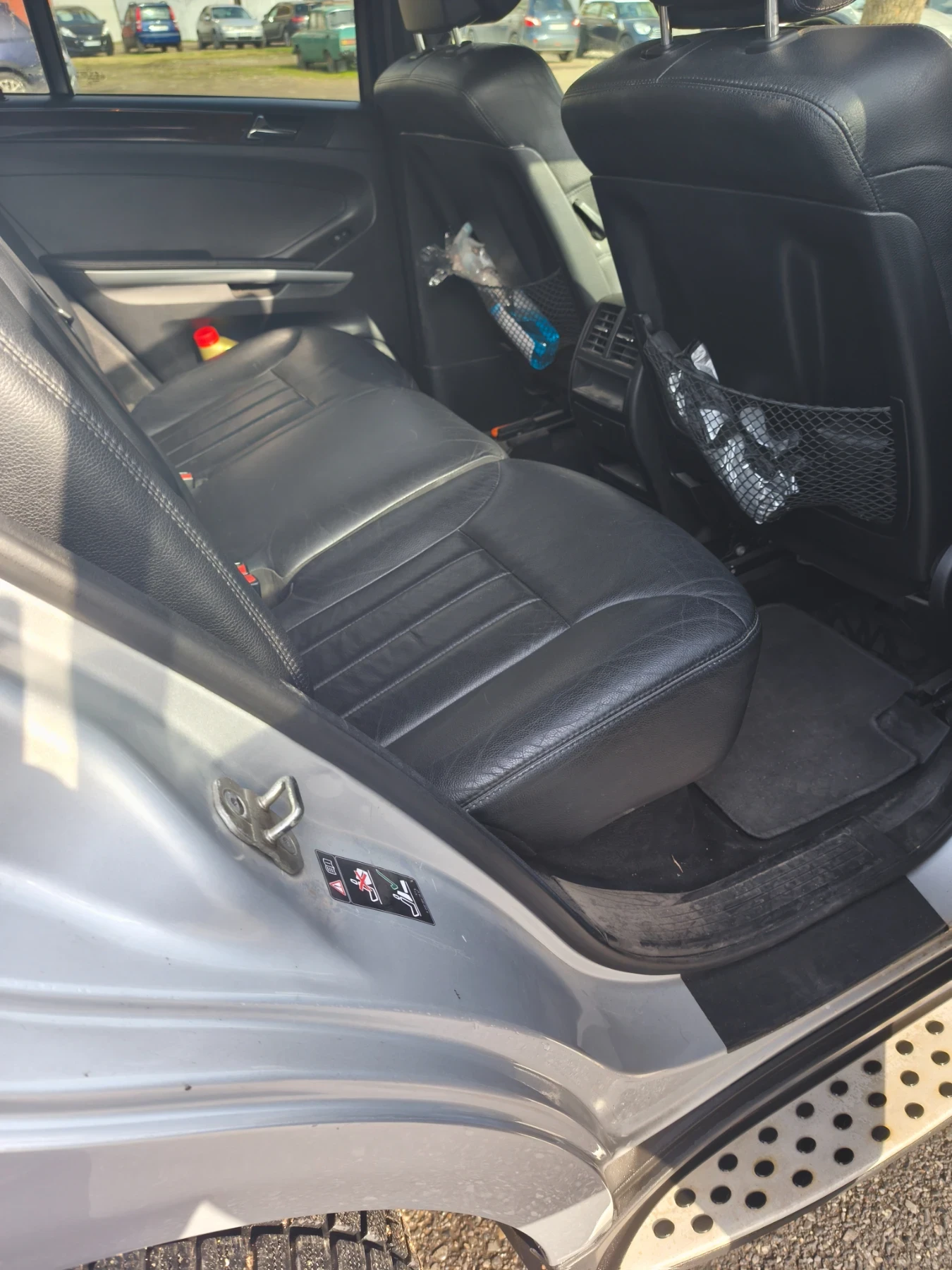 Mercedes-Benz ML 320, снимка 7 - Автомобили и джипове - 54237741