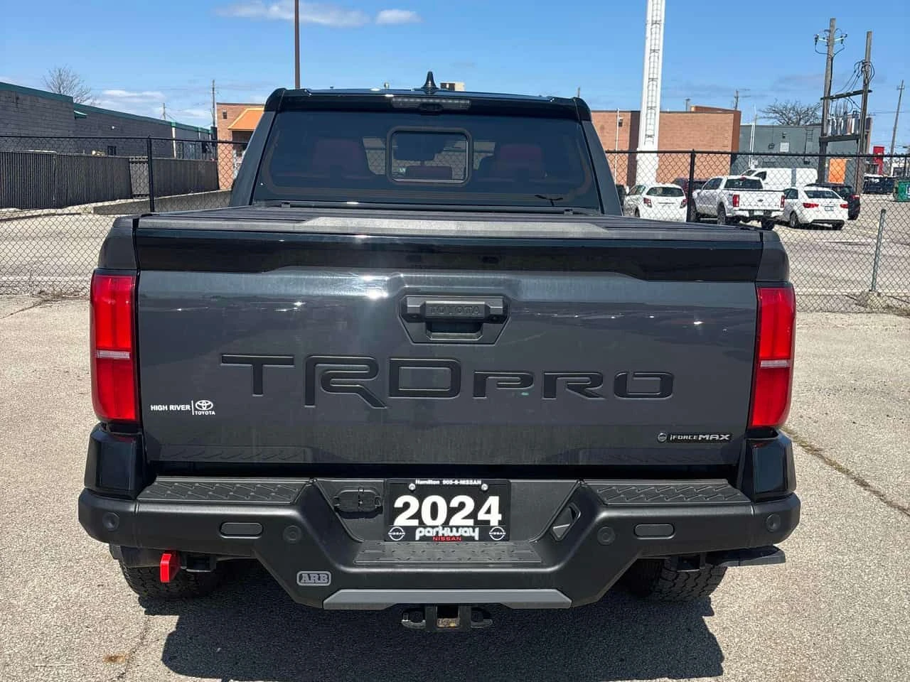 Toyota Tacoma TRD PRO Hybrid  CARFAX | Mobile.bg � ����������� 4