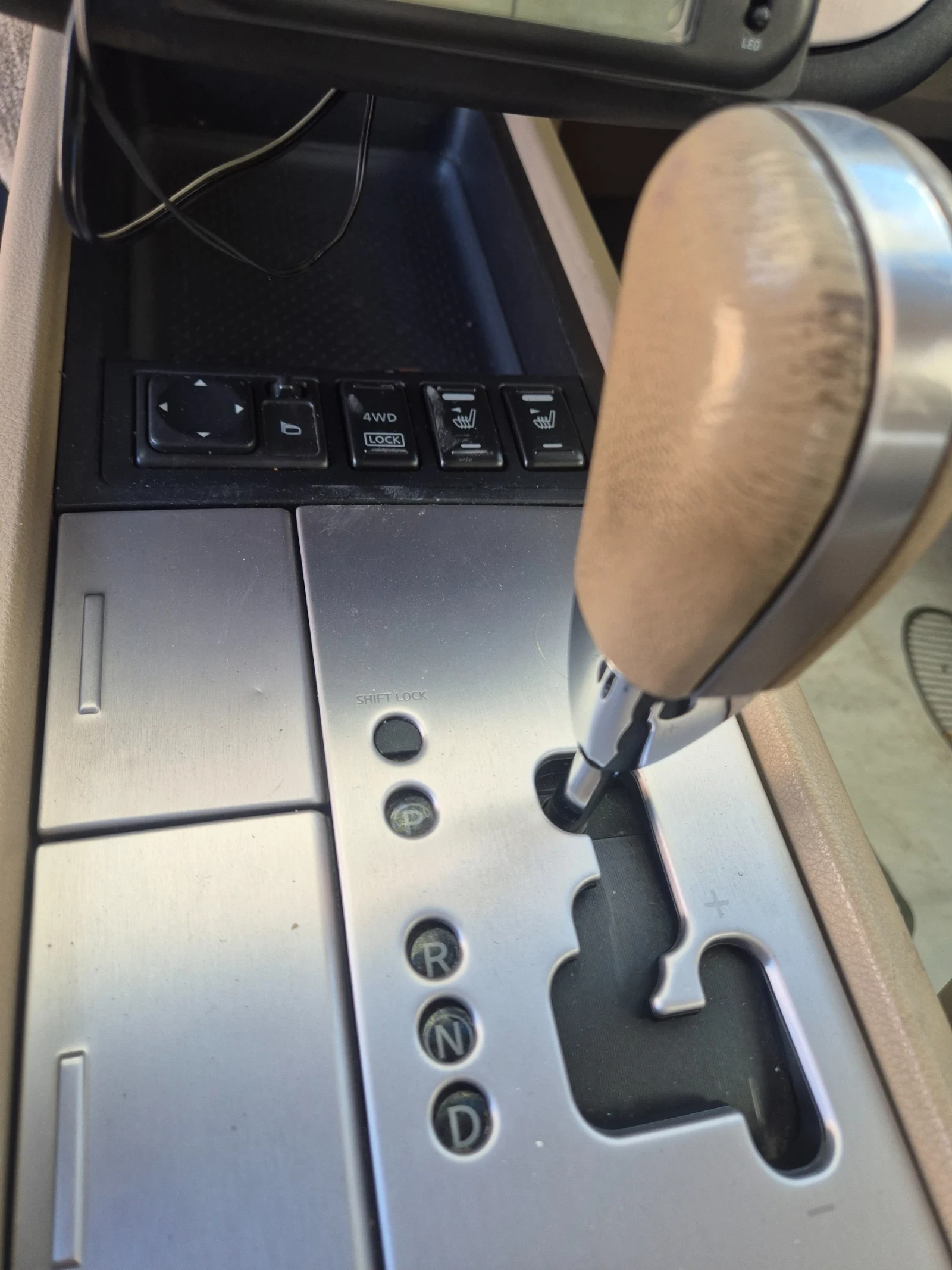 Nissan Murano ГАЗ-БЕНЗИН, снимка 10 - Автомобили и джипове - 54311903