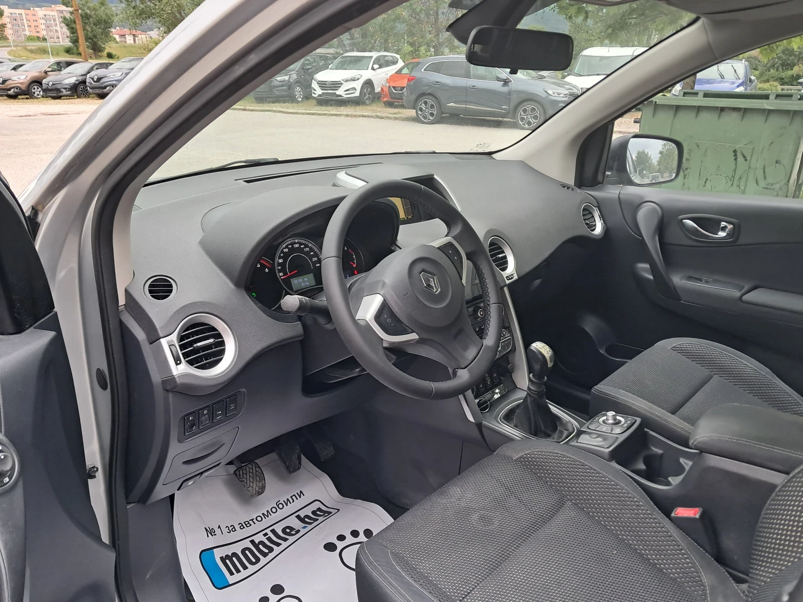 Renault Koleos 2.0 150кс феислифт 4х4 навигация, снимка 8 - Автомобили и джипове - 54588082