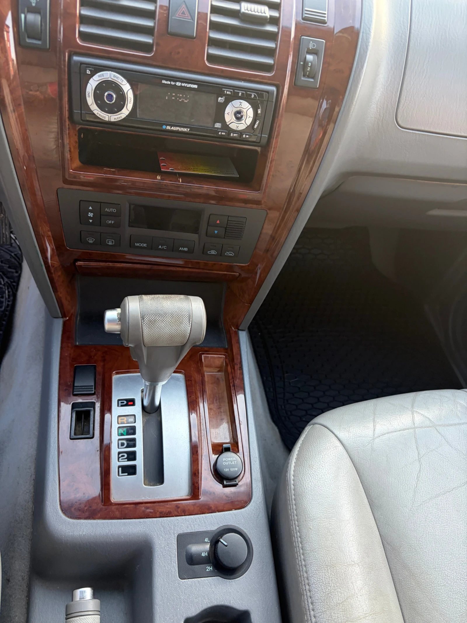 Hyundai Terracan, снимка 11 - Автомобили и джипове - 54815171