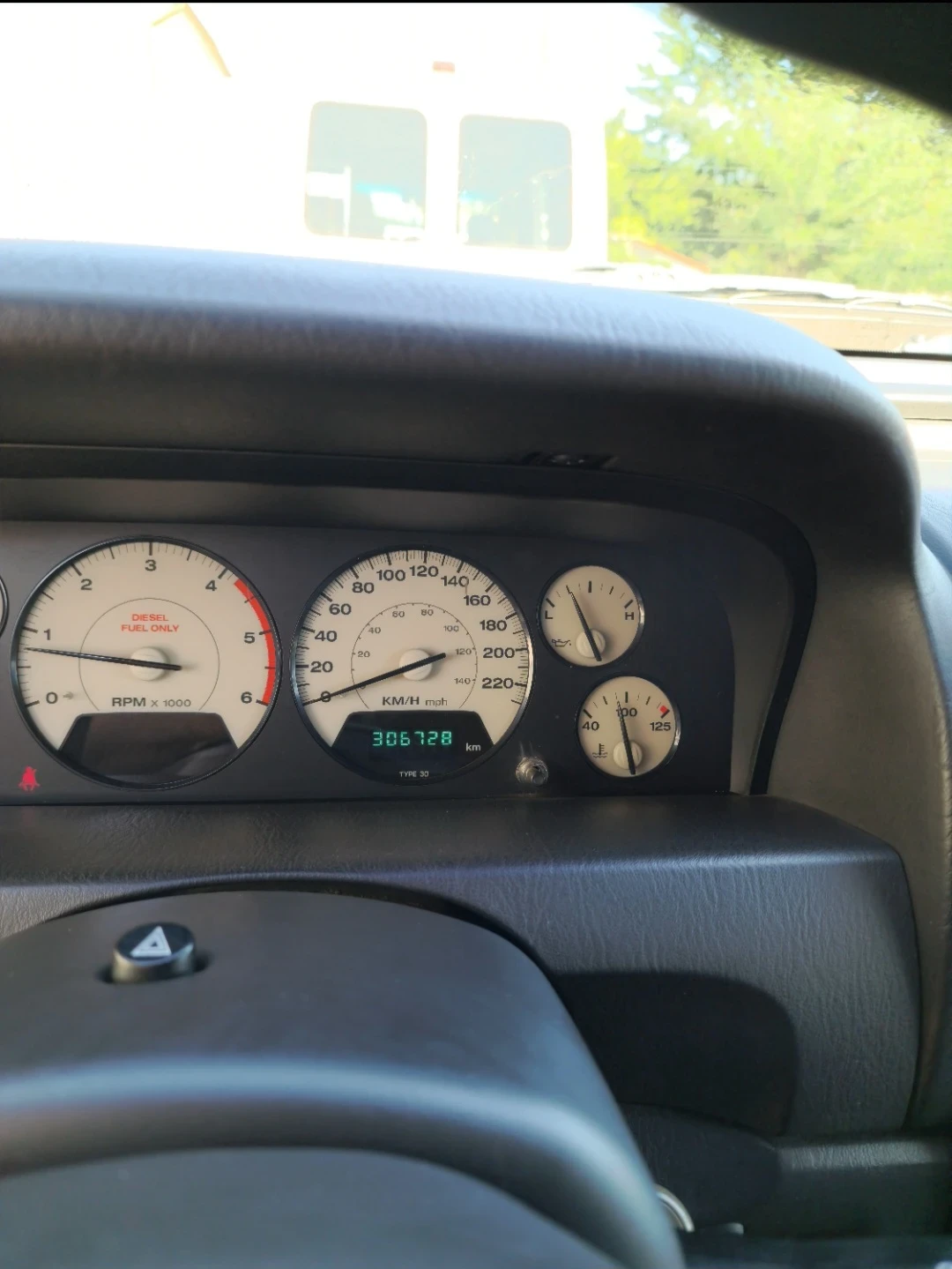 Jeep Grand cherokee 2.7 cdi, снимка 9 - Автомобили и джипове - 54817159