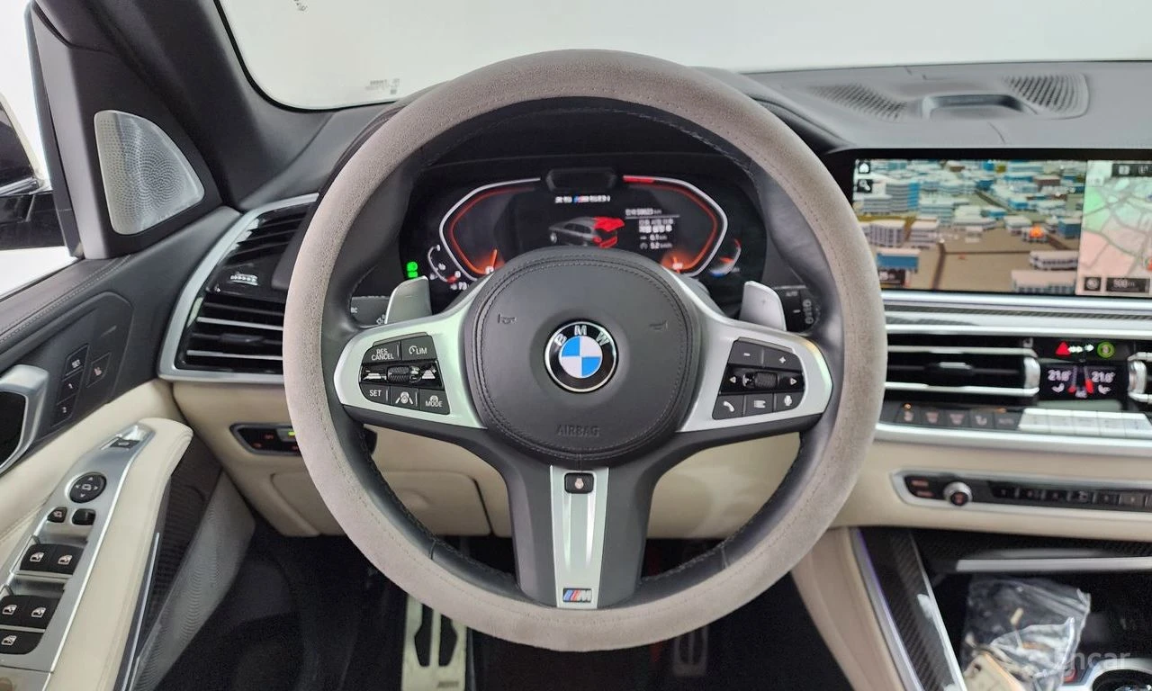 BMW X5 M50i* LASER* ОБДУХВАНЕ* ДИСТРОНИК* 360КАМЕРА* , снимка 7 - Автомобили и джипове - 55003715