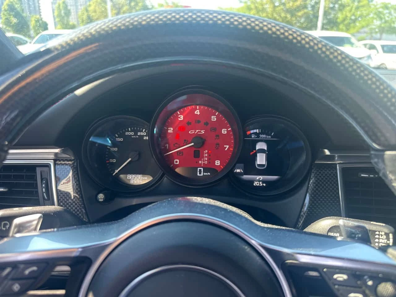 Porsche Macan GTS | CARFAX | БЕЗ ПЪРВОНАЧАЛНА ВНОСКА, снимка 8 - Автомобили и джипове - 55081859