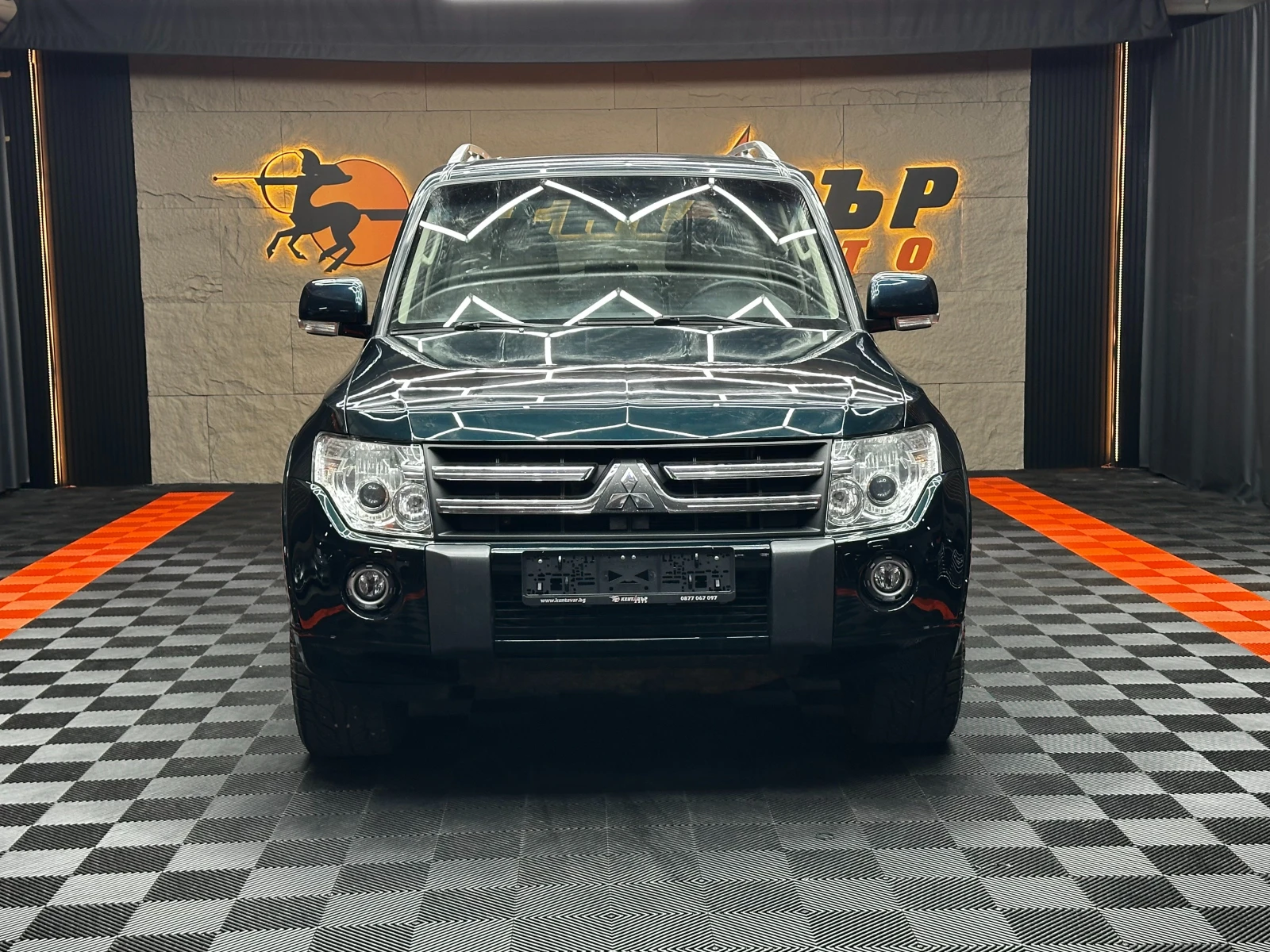 Mitsubishi Pajero 3.2d/Facelift/7места/Автоматик/ГАРАНЦИЯ, снимка 2 - Автомобили и джипове - 55172177