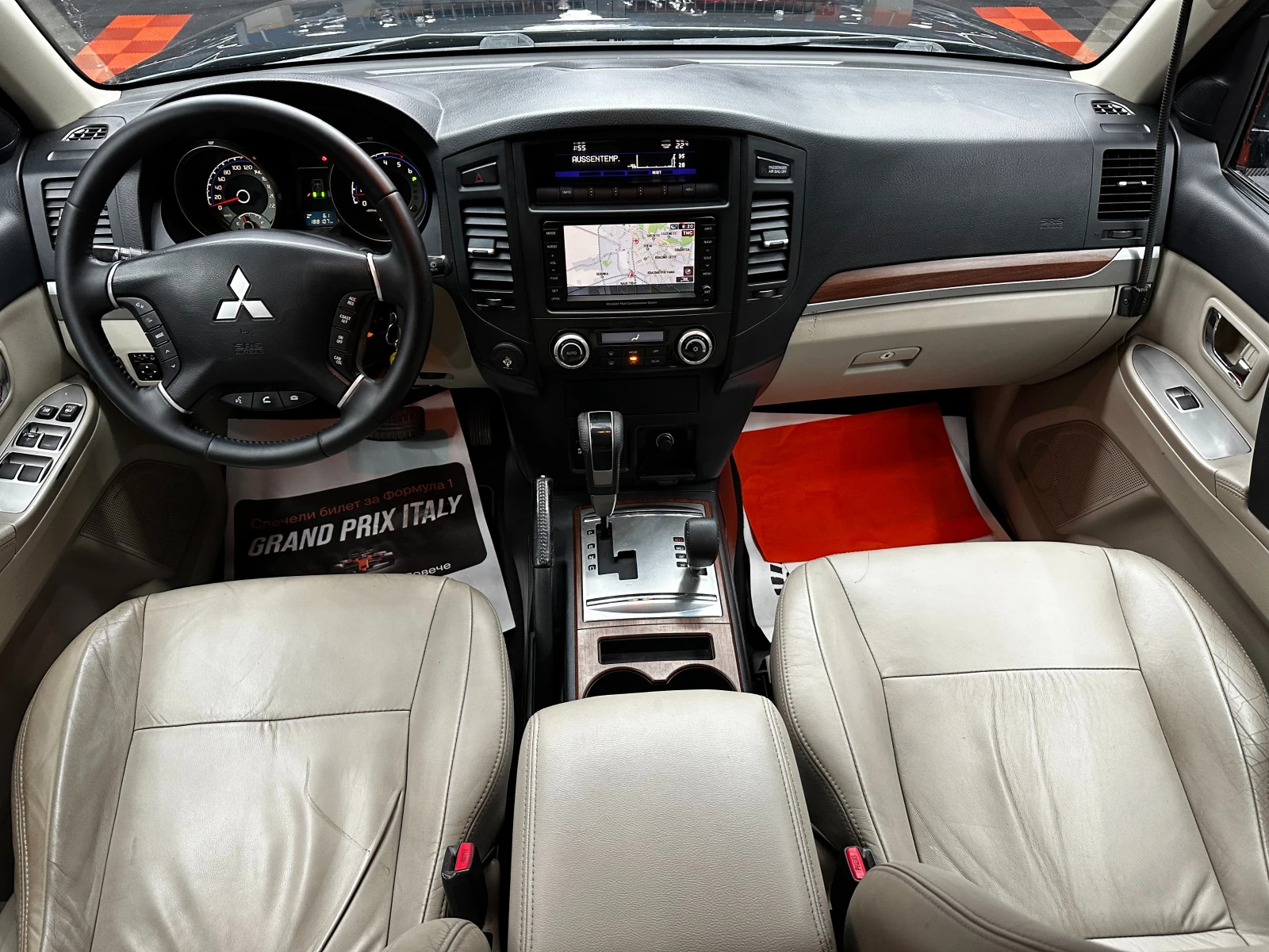 Mitsubishi Pajero 3.2d/Facelift/7места/Автоматик/ГАРАНЦИЯ, снимка 10 - Автомобили и джипове - 55172177