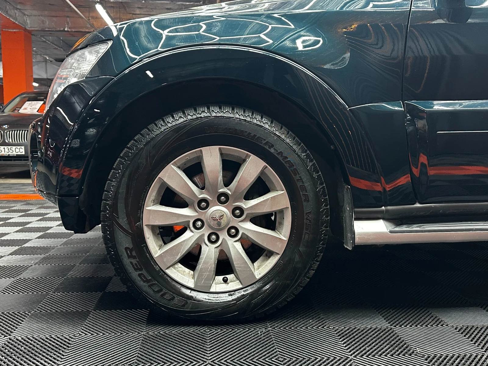Mitsubishi Pajero 3.2d/Facelift/7места/Автоматик/ГАРАНЦИЯ, снимка 6 - Автомобили и джипове - 55172177