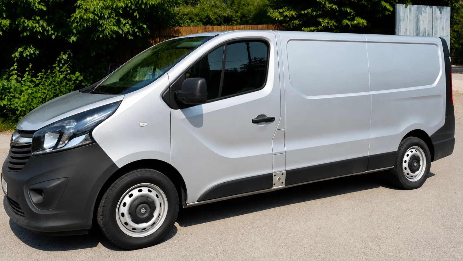 Opel Vivaro 1.6 CDTI BiTurbo, снимка 3 - Бусове и автобуси - 55705994