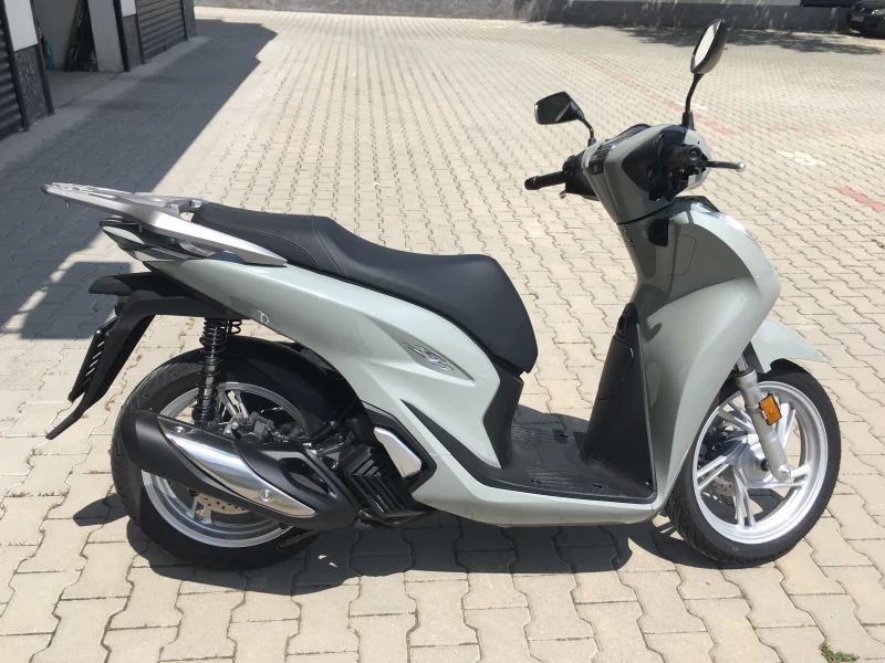 Honda Sh, снимка 2 - Мотоциклети и мототехника - 51079585