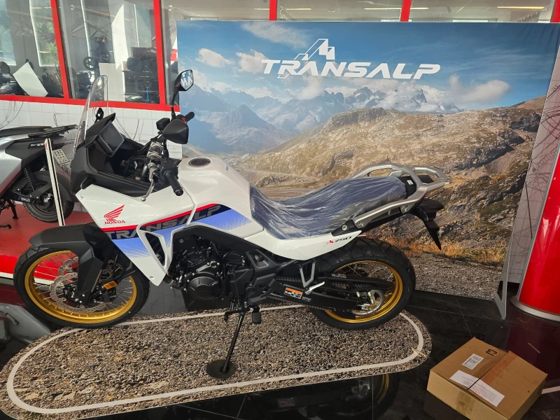 Honda Xl 750 NEW 2025!!!! НАЛИЧНИ KM.0!!!, снимка 7 - Мотоциклети и мототехника - 52313928