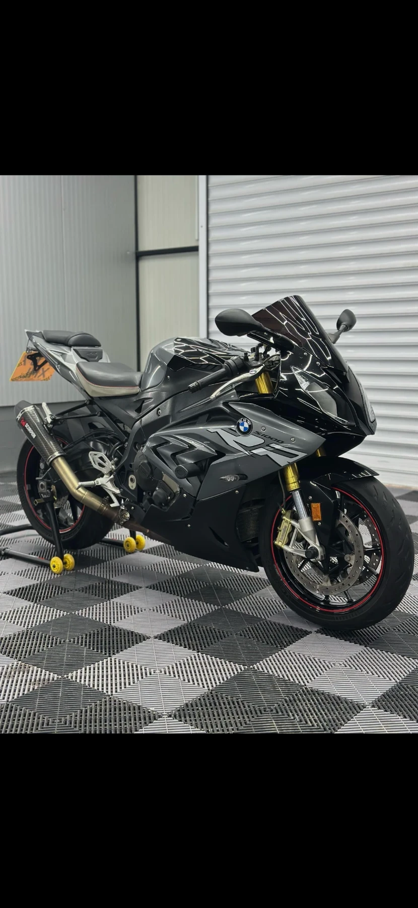 BMW S 1000 RR