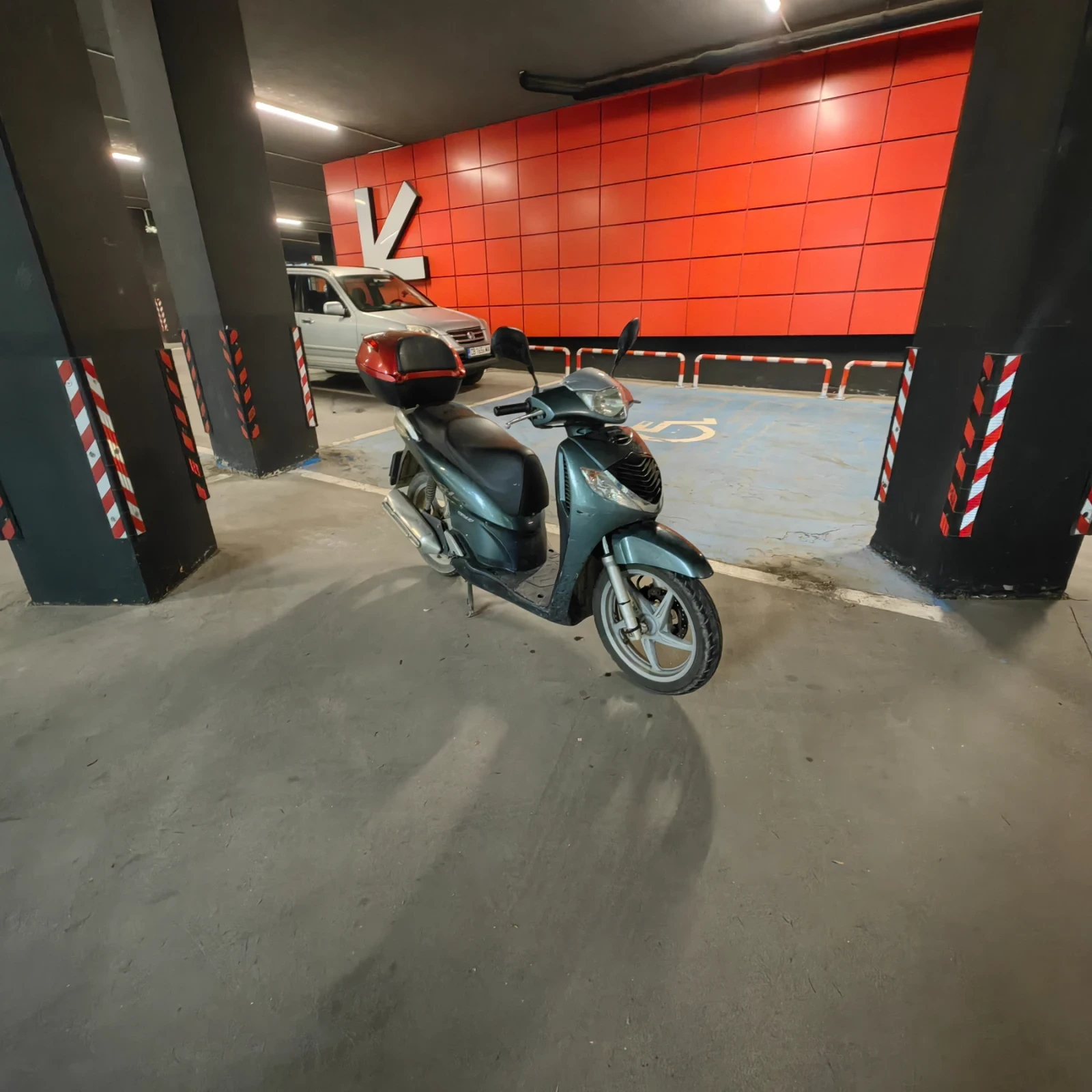 Honda Sh, снимка 4 - Мотоциклети и мототехника - 55250760