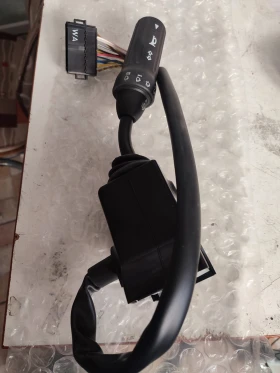 Челен товарач Volvo, снимка 2