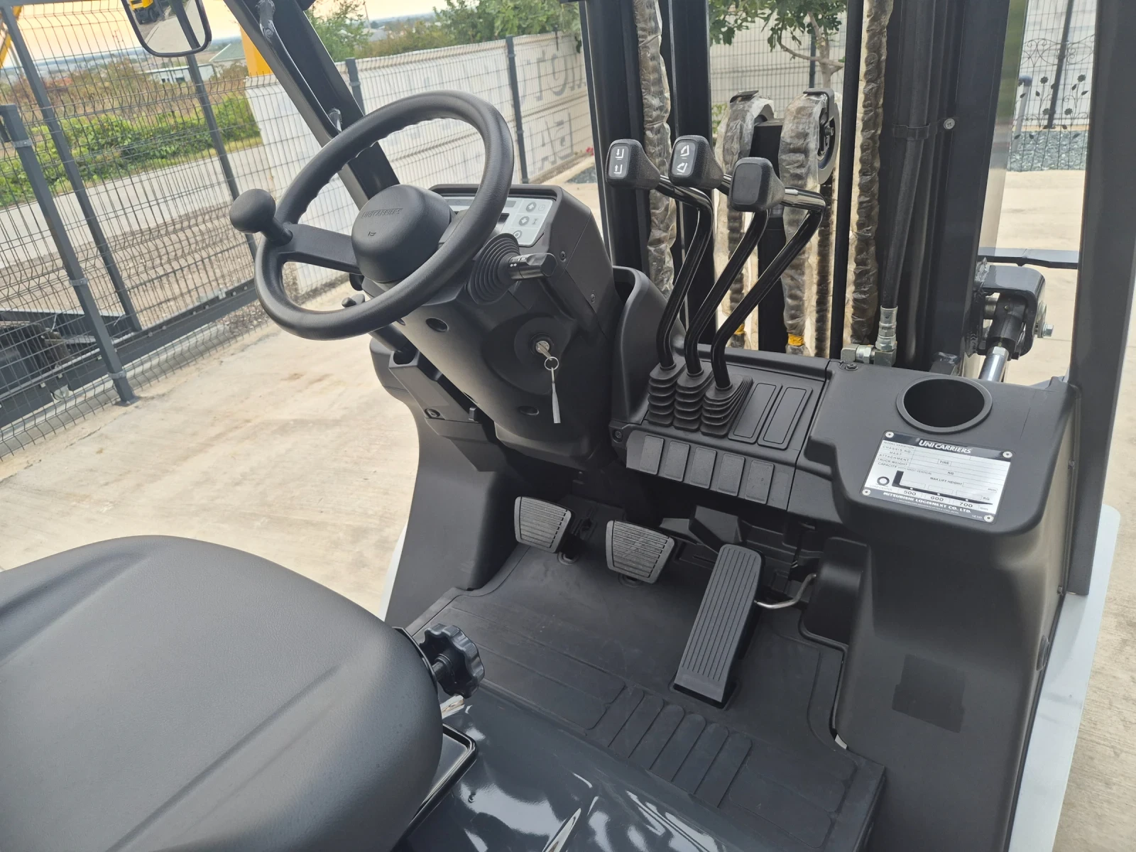  Nissan UniCarriers JAPAN / +   | Mobile.bg   12