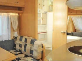 Каравана Hobby De Luxe 30, снимка 10