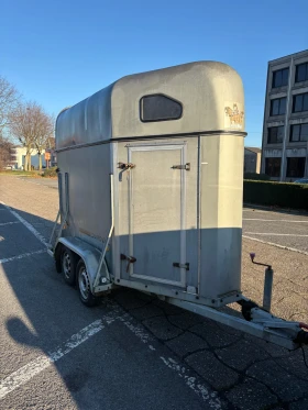 За автомобил Eduard Ремарке за Животни/Коне