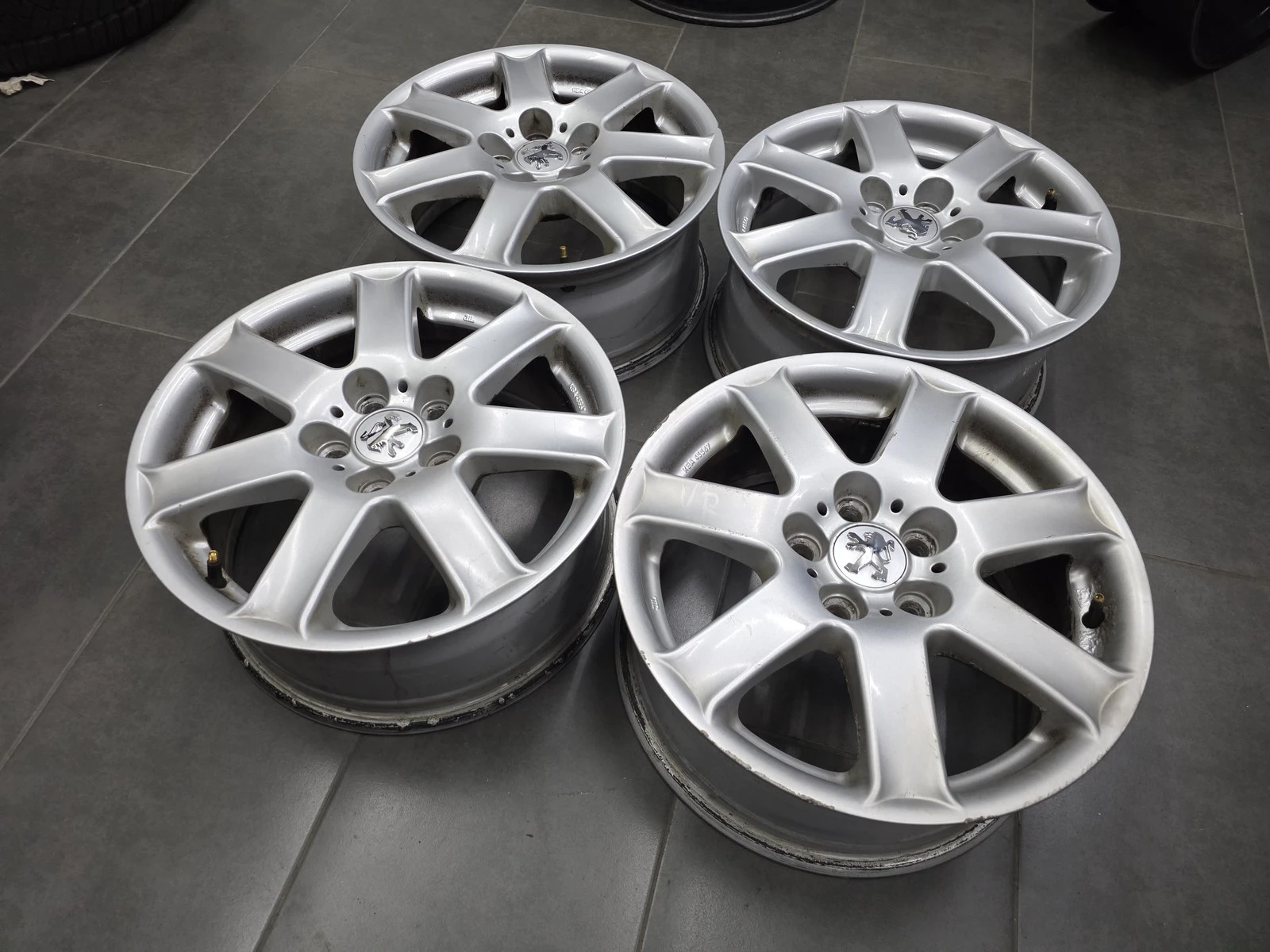Джанти за Peugeot, снимка 4 - Гуми и джанти - 56711026