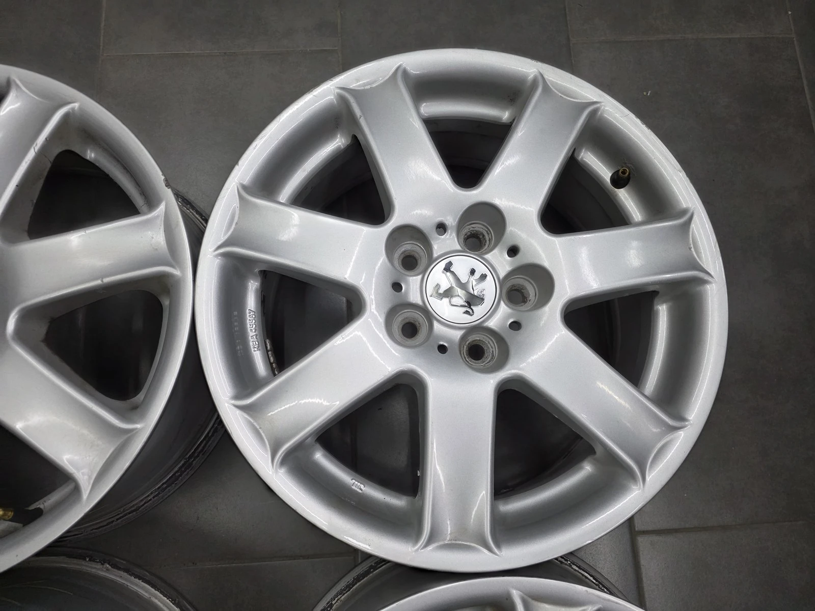Джанти за Peugeot, снимка 6 - Гуми и джанти - 56711026