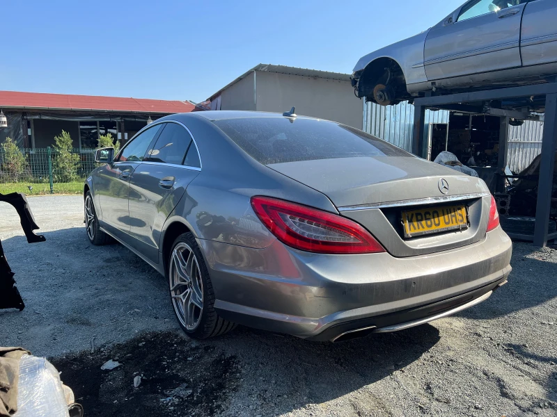 Mercedes-Benz CLS 350 На части амг пакет , снимка 15 - Автомобили и джипове - 37887222