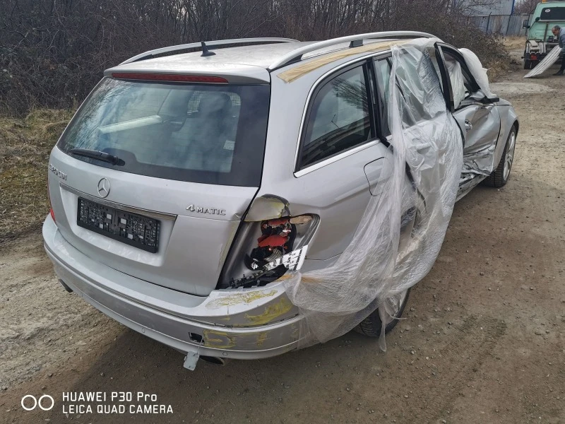 Mercedes-Benz C 320 4x4, снимка 6 - Автомобили и джипове - 45053944