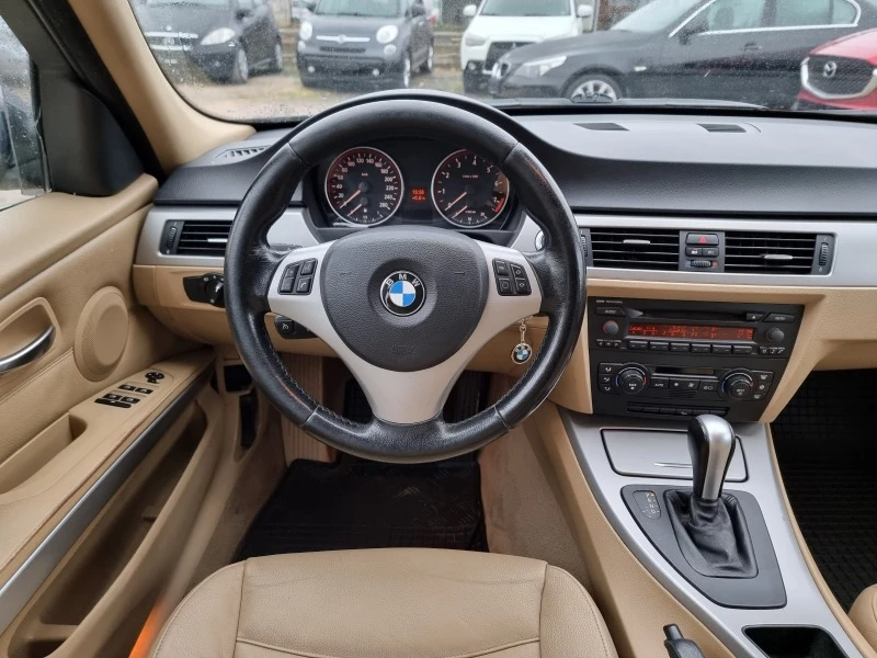 BMW 330 3.0 XI 4X4, снимка 12 - Автомобили и джипове - 39839178