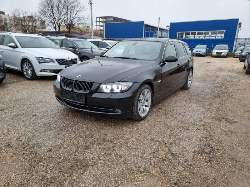 BMW 330 3.0 XI 4X4, снимка 2 - Автомобили и джипове - 39839178