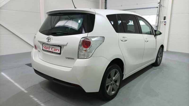 Toyota Verso 1.6 d4d 6+ 1, снимка 5 - Автомобили и джипове - 40323980