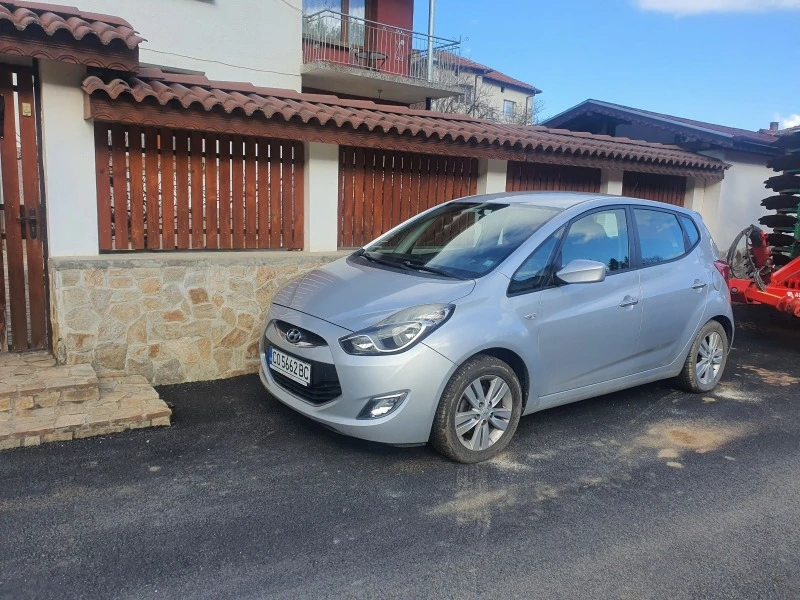 Hyundai Ix20 Газ бензин, снимка 1 - Автомобили и джипове - 47136786