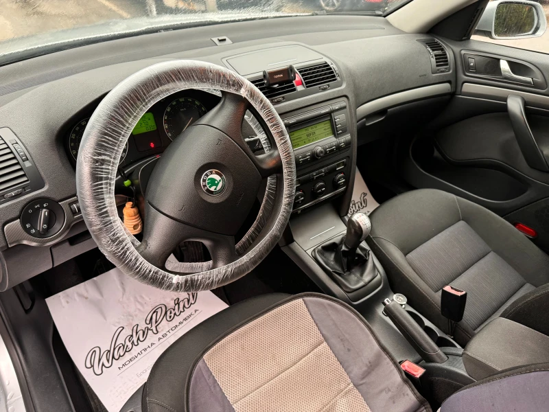 Skoda Octavia 4x4, снимка 8 - Автомобили и джипове - 47790848