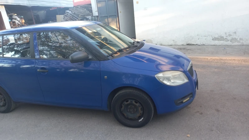 Skoda Fabia 1.4, снимка 8 - Автомобили и джипове - 47442128