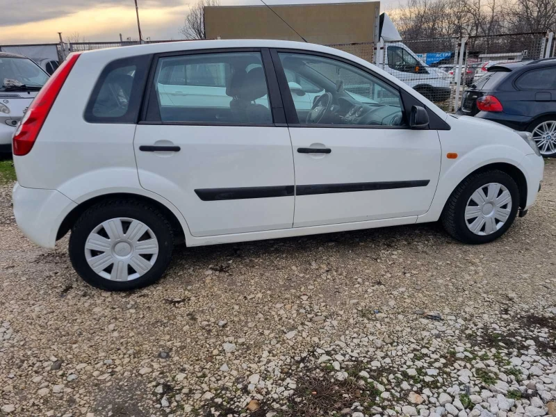 Ford Fiesta, снимка 4 - Автомобили и джипове - 48495198