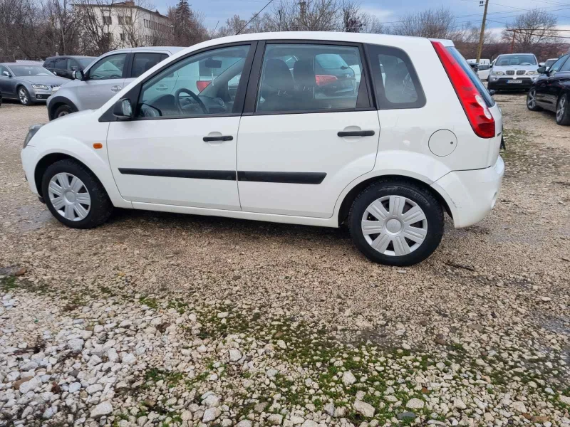 Ford Fiesta, снимка 8 - Автомобили и джипове - 48495198