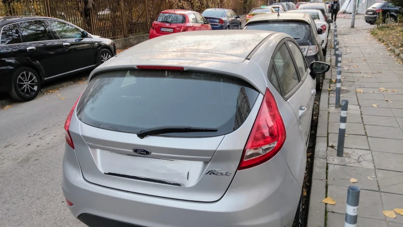 Ford Fiesta Комби, снимка 2 - Автомобили и джипове - 48716419